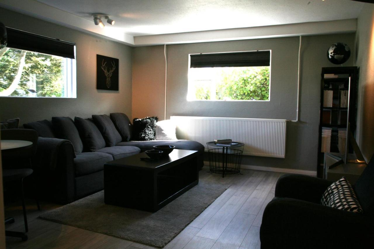 Spacious & Refurbished 1 Bedroom Apartment In Suburban Reykjavik Garthabaer Eksteriør bilde