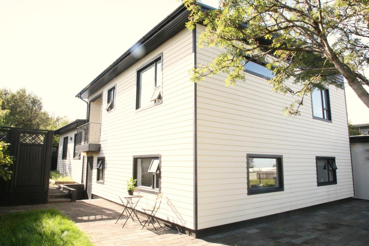 Spacious & Refurbished 1 Bedroom Apartment In Suburban Reykjavik Garthabaer Eksteriør bilde